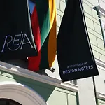 Reja, A Member Of Design 4*