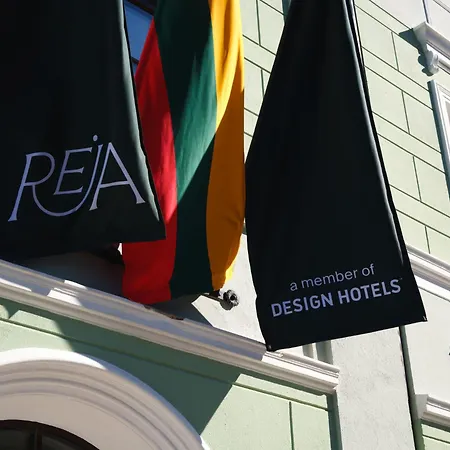 Reja, A Member Of Design 4*