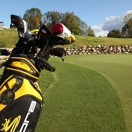 Reja, A Member Of Design クライペダ