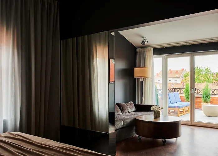 Reja, A Member Of Design 4*